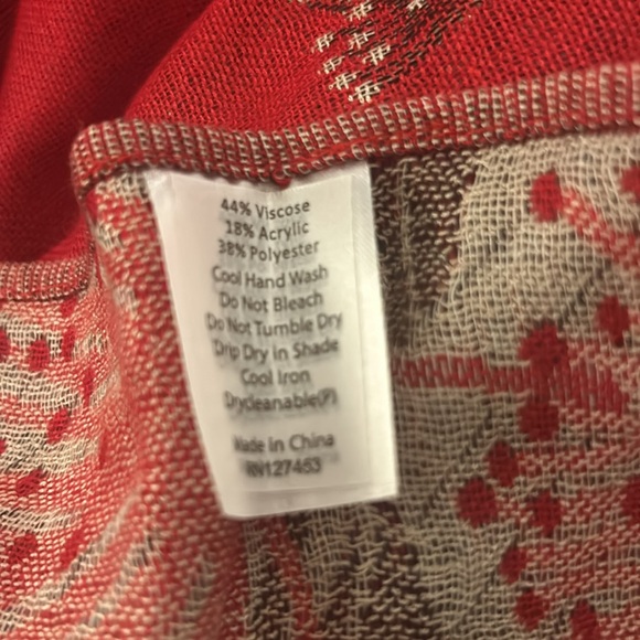 Dress Wrap/Shawl - Picture 2 of 3